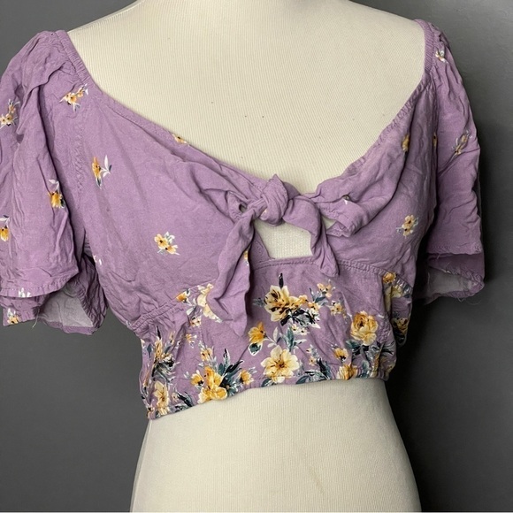 LIVE to be Spoiled Purple floral off-the-shoulder stretch top size Large - Picture 1 of 4